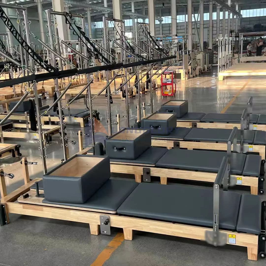 Eg Pilates Reformer Med Halvtårn